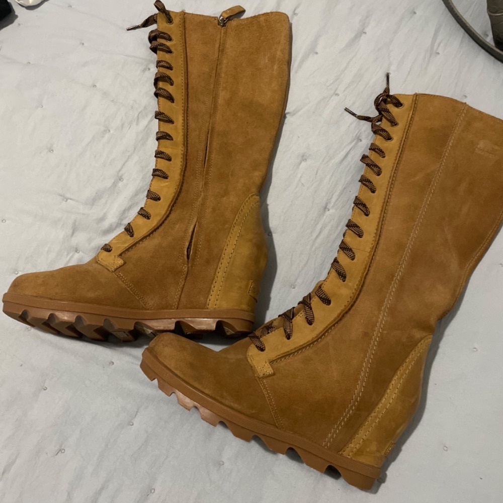 SOREL Joan Of Arctic Wedge II Tall Boot Carmel Brown Women’s Size 10